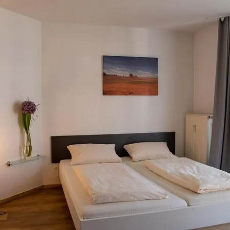 Glasgarten Apartment Roetz